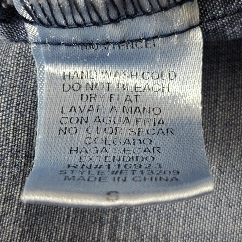 easel chambray blue